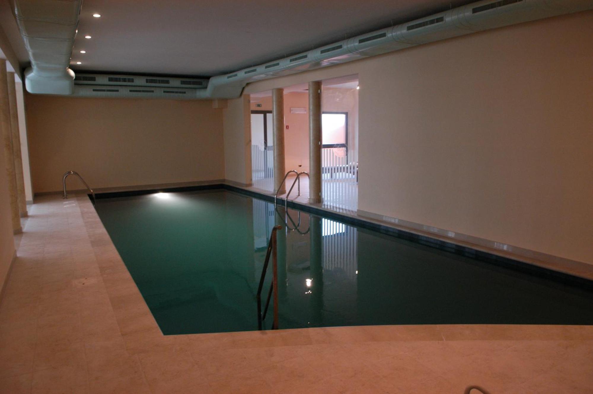 Pilgrim'S Hotel Cicognolo Екстериор снимка